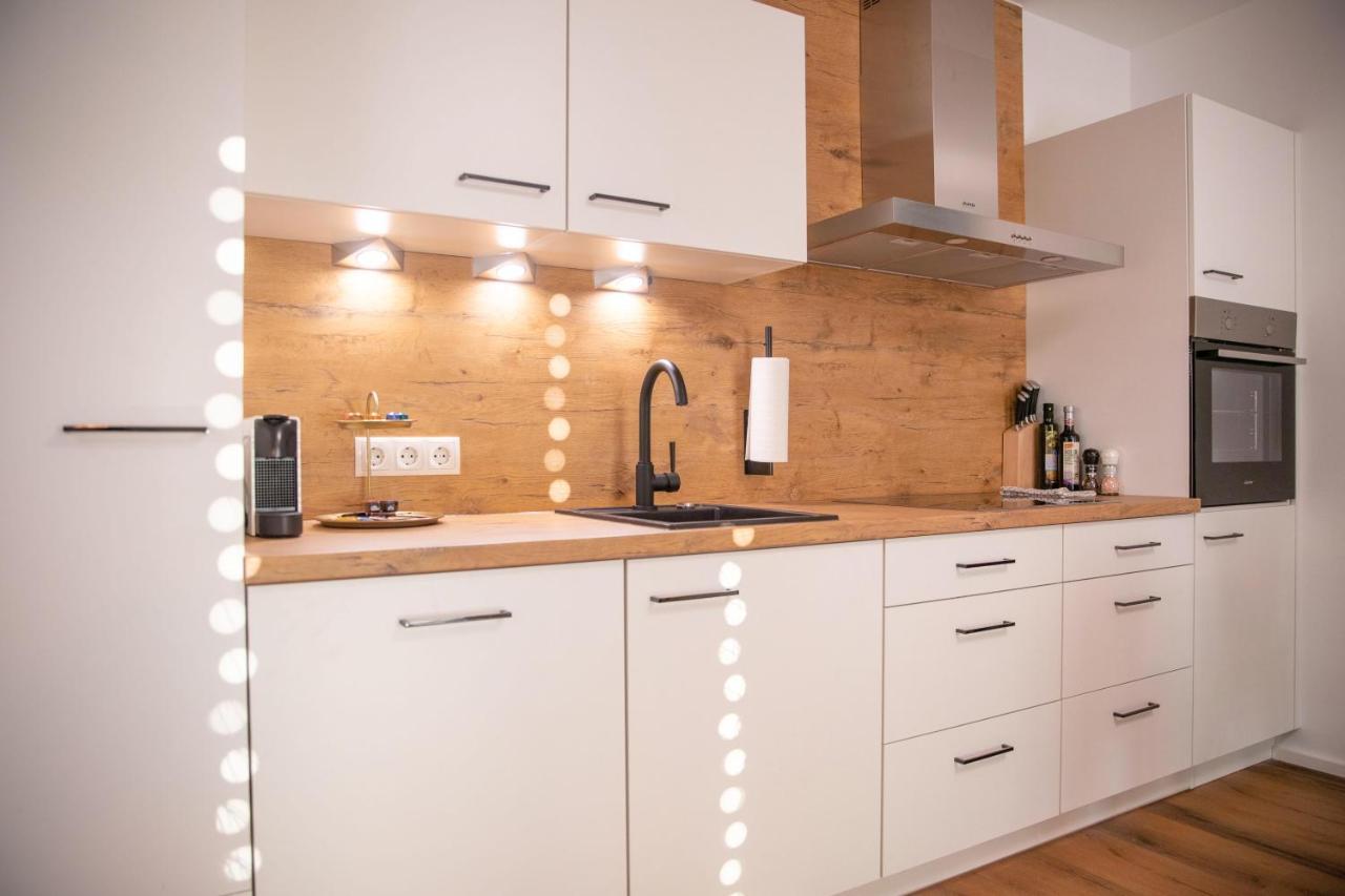 Room 4 Art Apartments Nr.3 In Vienna Center Екстер'єр фото