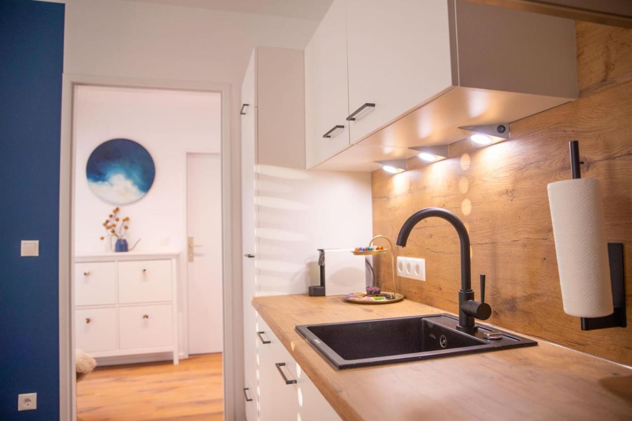 Room 4 Art Apartments Nr.3 In Vienna Center Екстер'єр фото