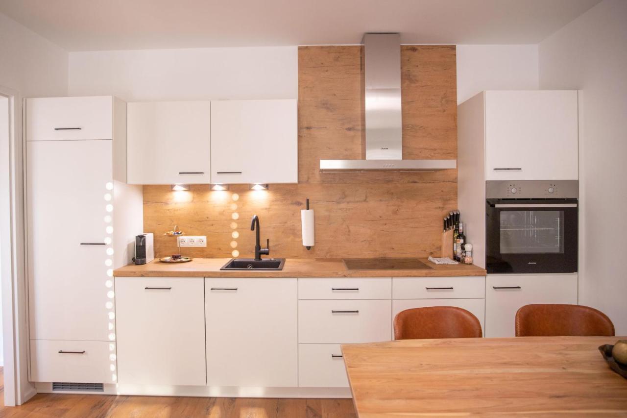 Room 4 Art Apartments Nr.3 In Vienna Center Екстер'єр фото